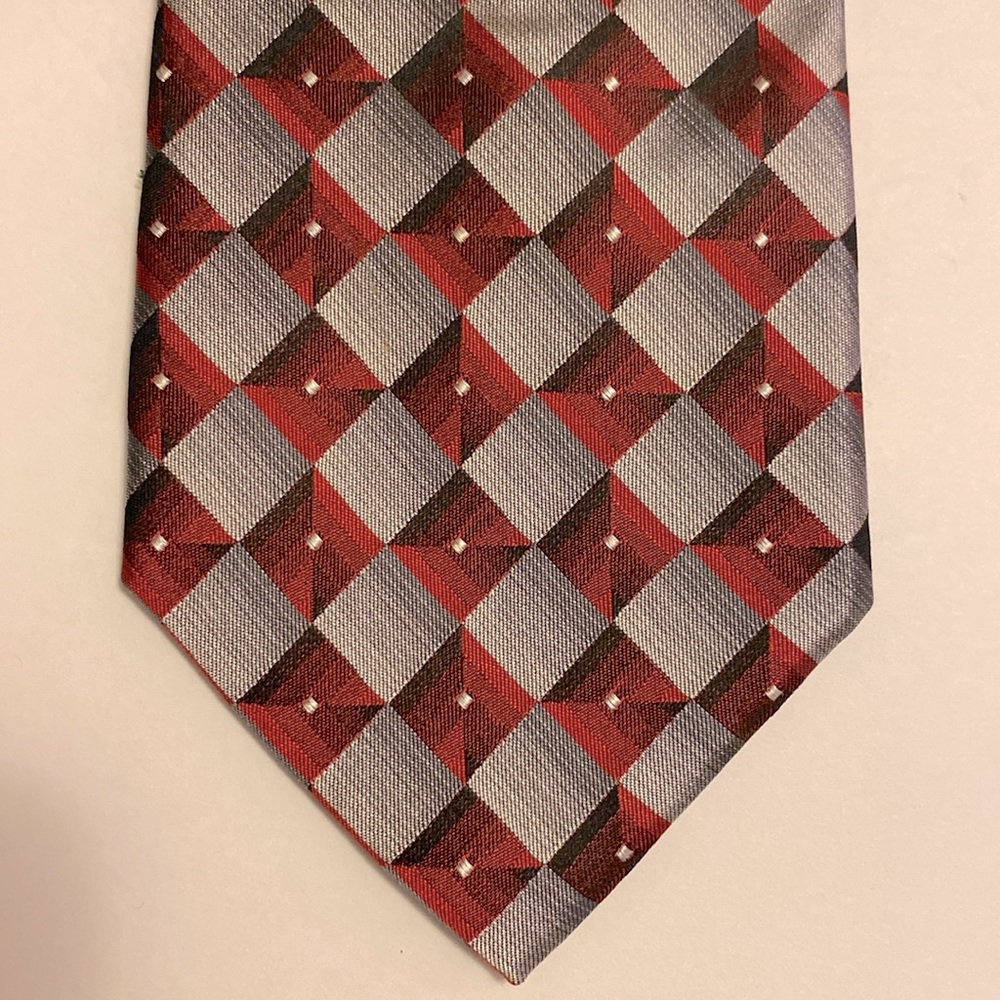 STAFFORD PERFORMANCE 💯silk checkered men’s tie red/gray size 60”x 4”